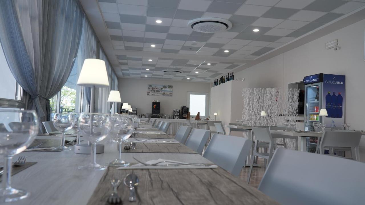 Lively Hotel Bellaria-Igea Marina Extérieur photo
